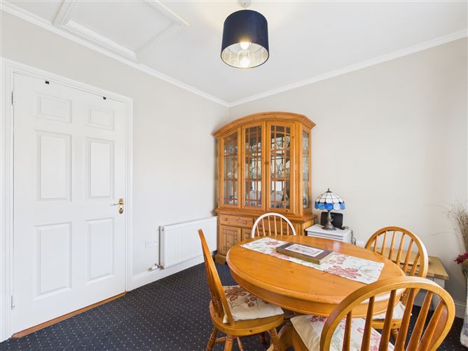 37 Hazelwood, Thurles, Co. Tipperary