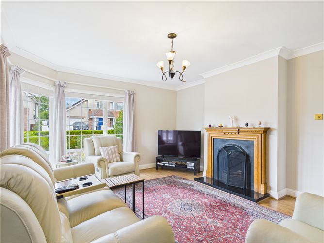 37 Hazelwood, Thurles, Co. Tipperary