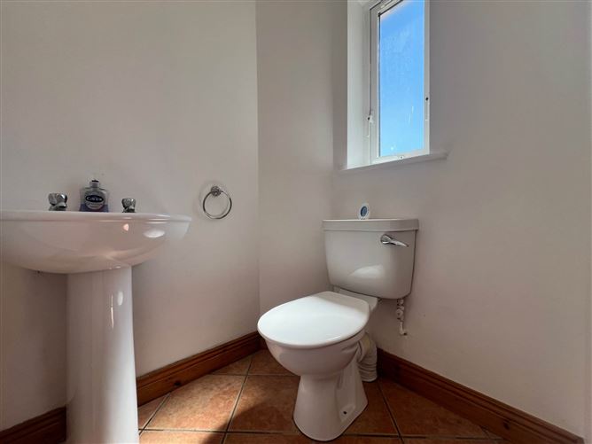 Photo 10 of 21 — 9 Gort An Oir, Clonmel, County Tipperary
