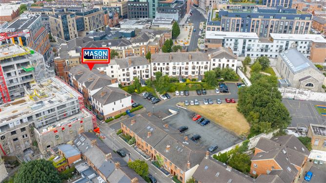 Photo 16 of 17 — 27 New Row Square, Christchurch, Dublin 8