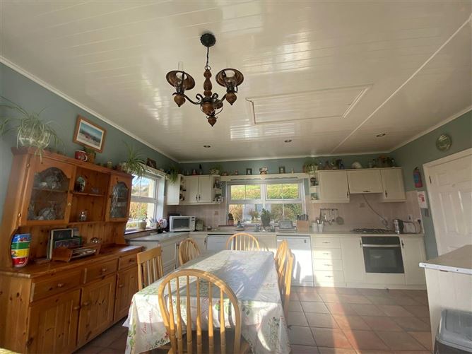 4 Bed in Kilcrohane,Kilcrohane,  Cork