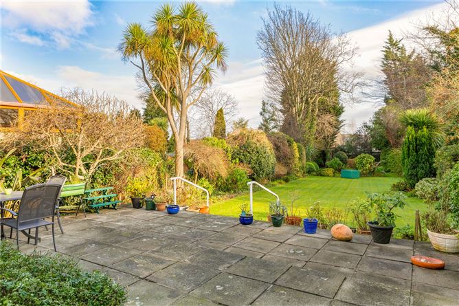 96 The Rise, Mount Merrion, Co. Dublin