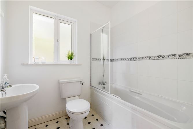 Crios Cottage, Tigroney West, Avoca, Co. Wicklow