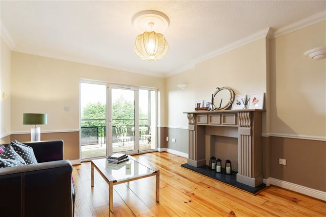 215 Galloping Green, Stillorgan Road, Blackrock, Co. Dublin - DNG Rock ...