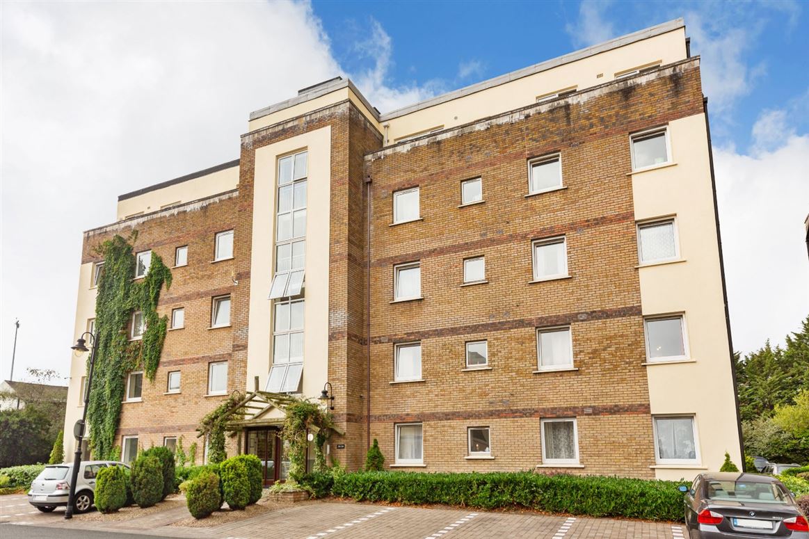 215 Galloping Green, Stillorgan Road, Blackrock, Co. Dublin