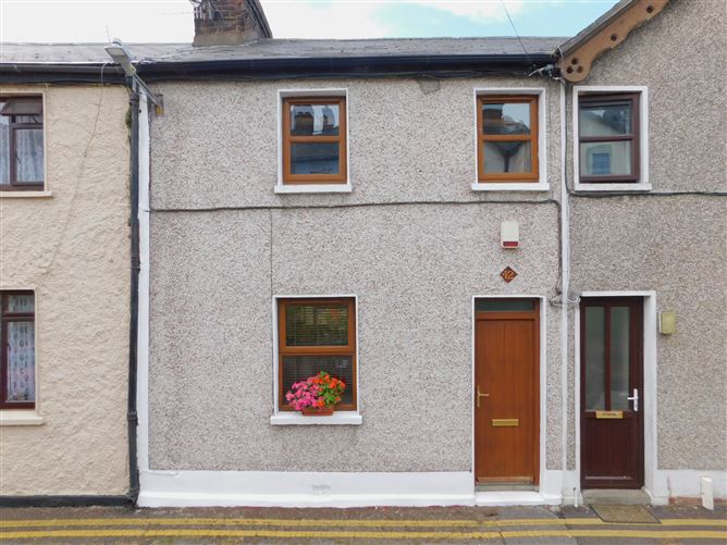 42 Sarsfield's Terrace, Richmond Hill, Cork City, Cork