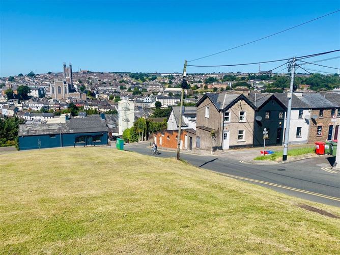 42 Sarsfield's Terrace, Richmond Hill, Cork City, Cork