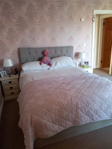 29 Shannon Quays, Rooskey, Leitrim