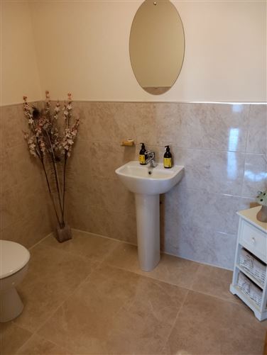 29 Shannon Quays, Rooskey, Leitrim