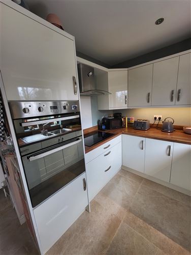 29 Shannon Quays, Rooskey, Leitrim