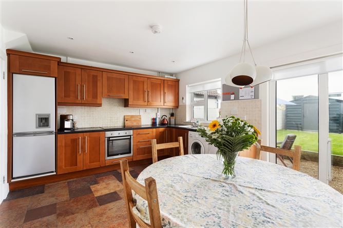 68 Dorney Court, Shankill, Dublin 18