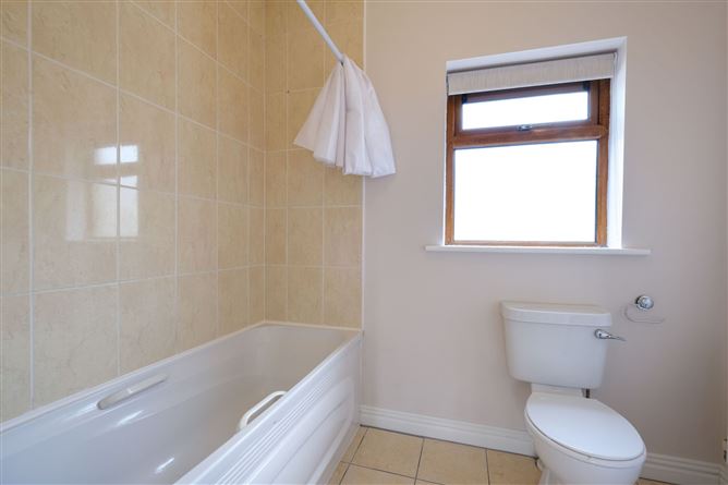 31 Canal Green, Prospect Woods, Longford