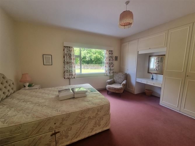 Torr Lodge, Bearforest Upper, Mallow, Co. Cork.