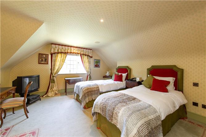 Cooldrinagh, Kerrymount Avenue, Foxrock, Dublin 18