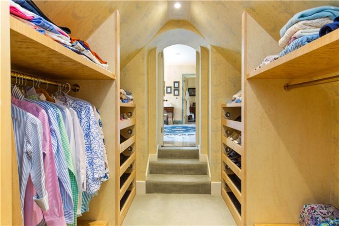 Cooldrinagh, Kerrymount Avenue, Foxrock, Dublin 18