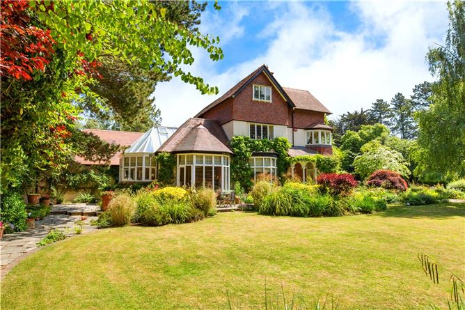 Cooldrinagh, Kerrymount Avenue, Foxrock, Dublin 18