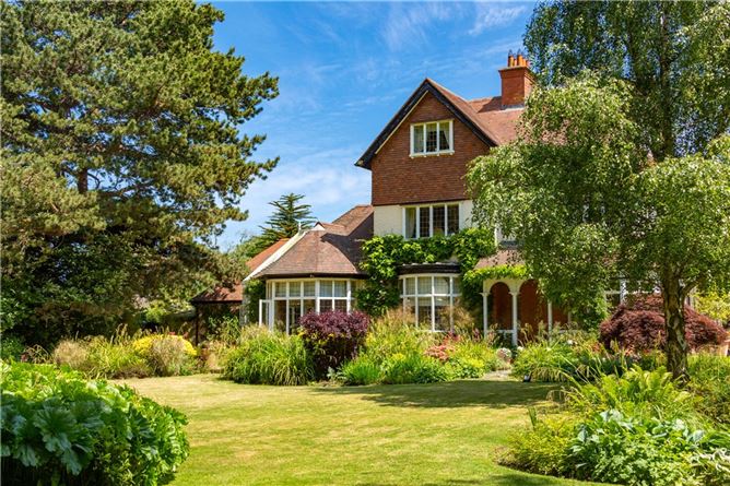 Cooldrinagh, Kerrymount Avenue, Foxrock, Dublin 18