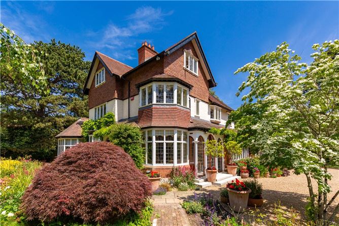 Cooldrinagh, Kerrymount Avenue, Foxrock, Dublin 18