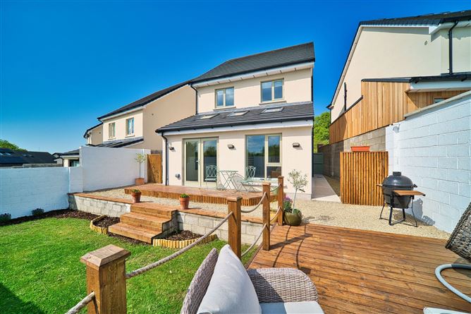 https://photos-a.propertyimages.ie/media/3/5/1/4943153/5f9af8b5-ae8e-42d3-8189-558871b2faa2_l.jpg