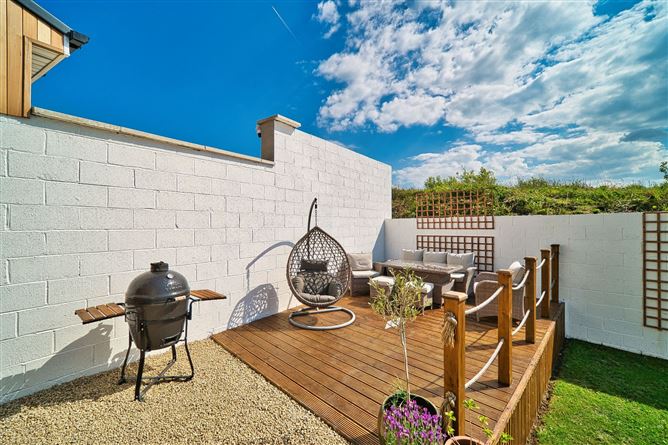 https://photos-a.propertyimages.ie/media/3/5/1/4943153/5f9af8b5-ae8e-42d3-8189-558871b2faa2_l.jpg