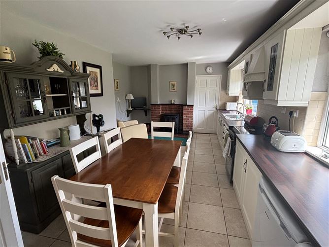 7 Glebe Crest, Donegal Town, Donegal