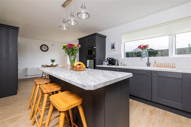3 Brookfield Park, Rush, Co. Dublin