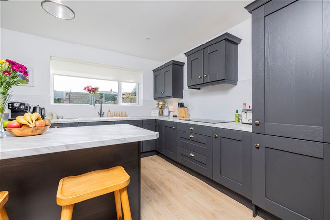 3 Brookfield Park, Rush, Co. Dublin