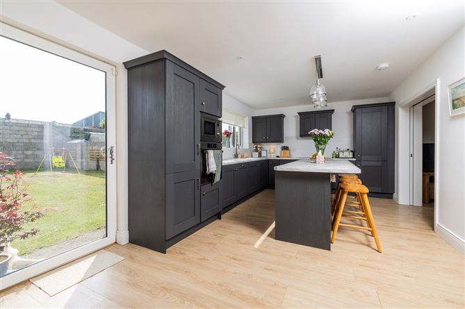 3 Brookfield Park, Rush, Co. Dublin