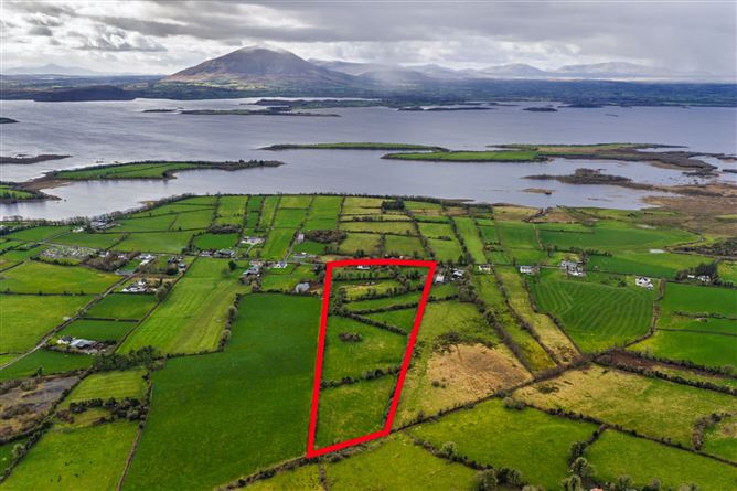 Woodbine House, Residential Farm, Newtown, Cloghans, Ballina, Co. Mayo.