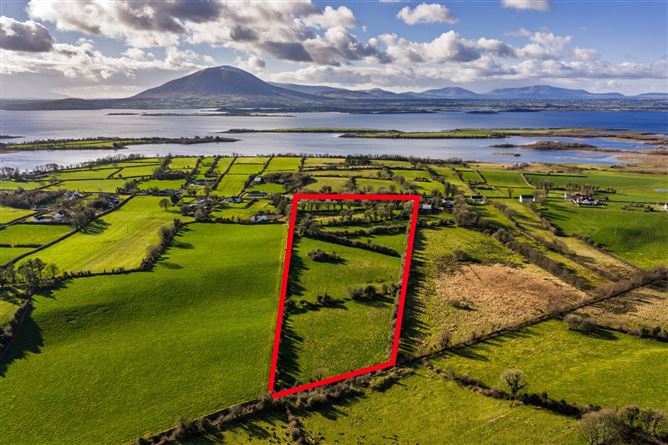Woodbine House, Residential Farm, Newtown, Cloghans, Ballina, Co. Mayo.