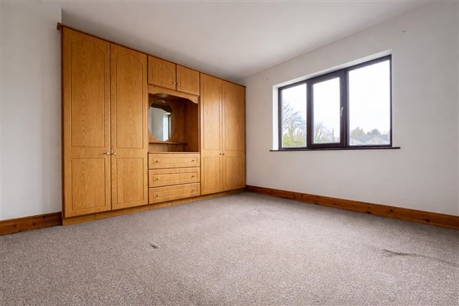 27 Meadowlands, Bandon,   West Cork