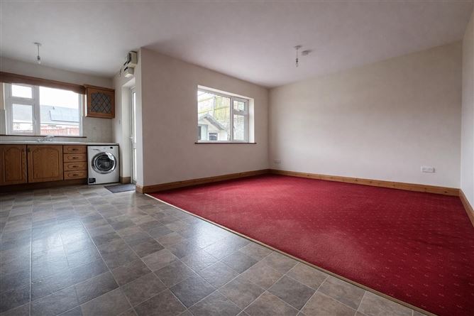 27 Meadowlands, Bandon,   West Cork