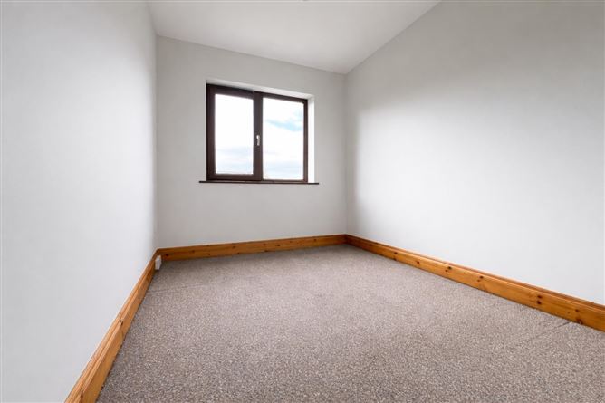 27 Meadowlands, Bandon,   West Cork