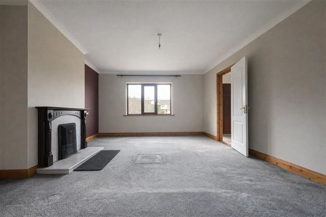 27 Meadowlands, Bandon,   West Cork