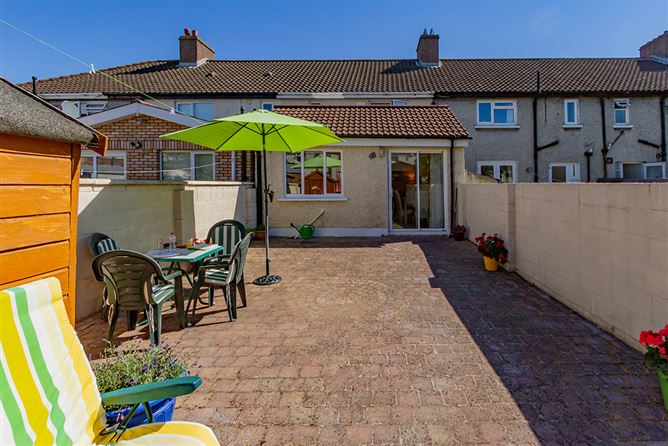 327 Errigal Road , Drimnagh,   Dublin 12