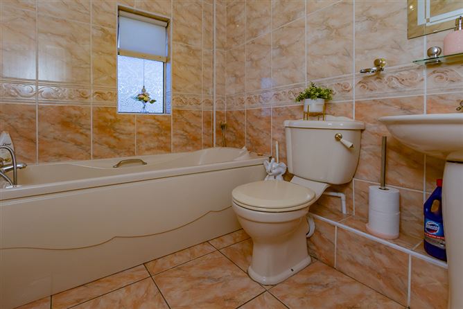 327 Errigal Road , Drimnagh,   Dublin 12
