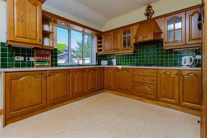 327 Errigal Road , Drimnagh,   Dublin 12