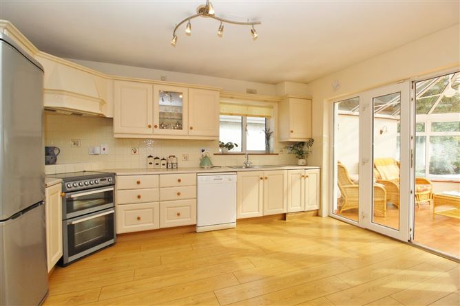 10 Bramley Court, Castleknock, Dublin 15