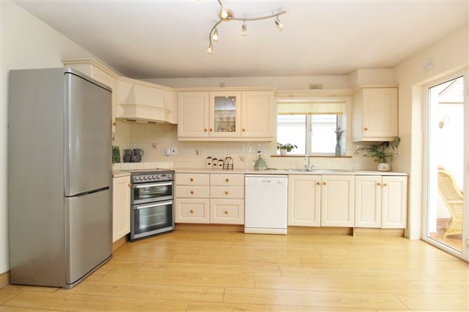 10 Bramley Court, Castleknock, Dublin 15