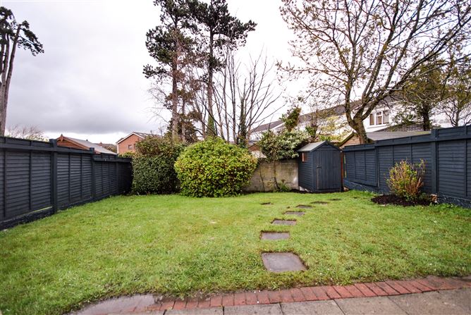 The Belfield, 5 College Park Avenue, Ballinteer, Dublin 16