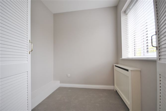 The Belfield, 5 College Park Avenue, Ballinteer, Dublin 16