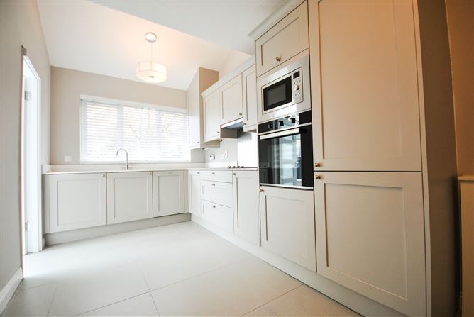 The Belfield, 5 College Park Avenue, Ballinteer, Dublin 16