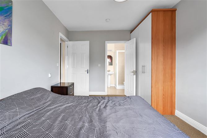 Apartment, 25 The Avenue, Newtown Manor, Kill, Co. Kildare