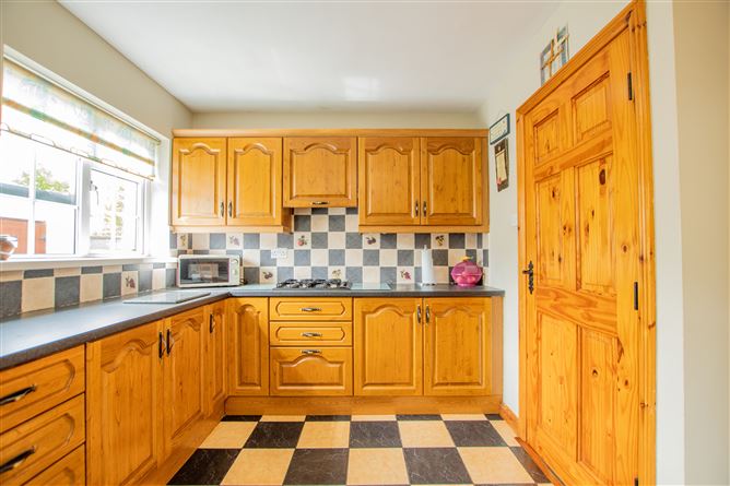 6 Ashcroft Park, Raharney, Westmeath
