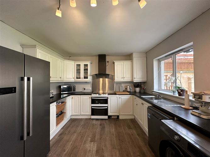 99 Lus Na Meala, Banduff, Ballyvolane, Cork