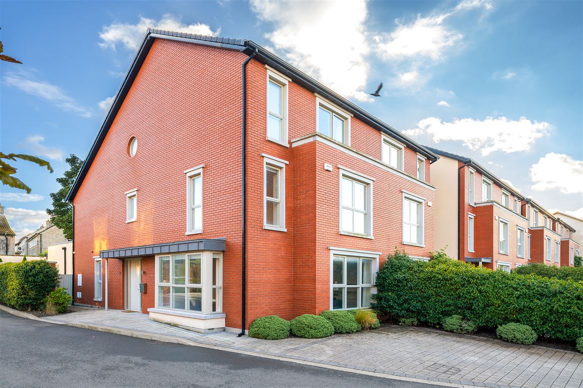 12 Proby Place, Blackrock, Dublin