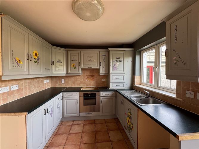 12 Castle Drive, Kilminchy, Portlaois, Co. Laois