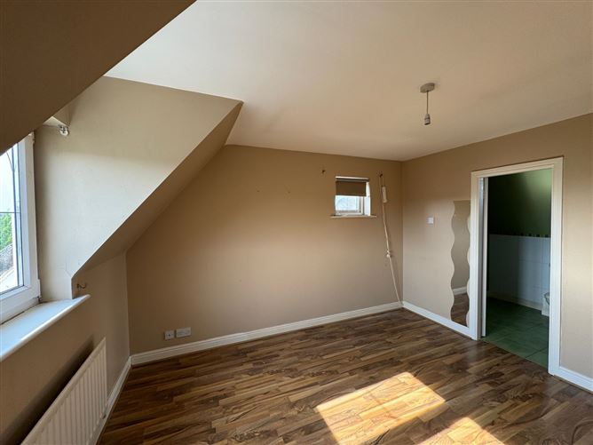 12 Castle Drive, Kilminchy, Portlaois, Co. Laois