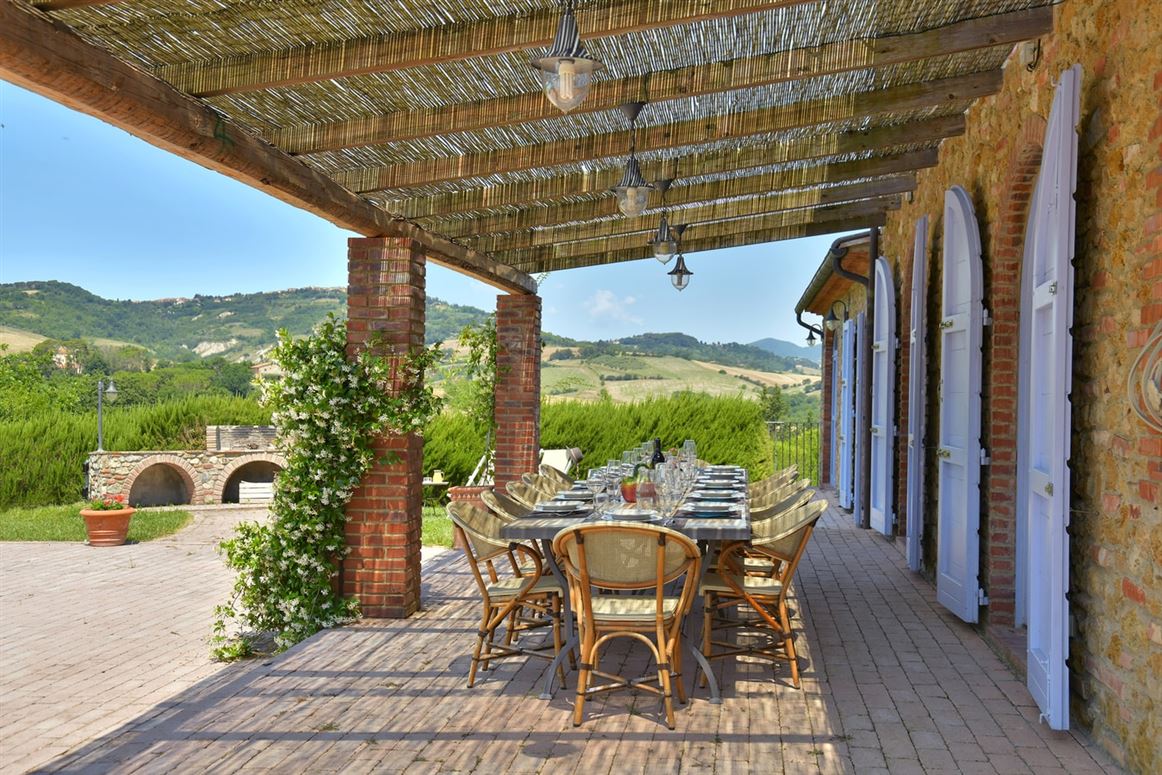 Pergola & Stone,Località Le Giunche,Tuscany,Italy