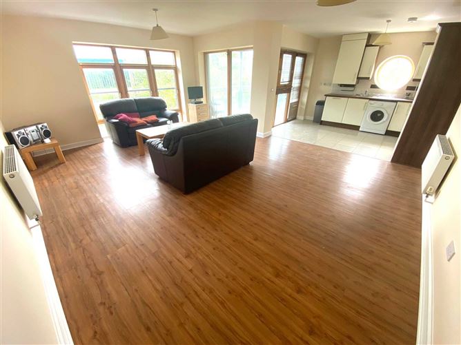 Killeen Hall, Old Killeen Road, Dublin 10